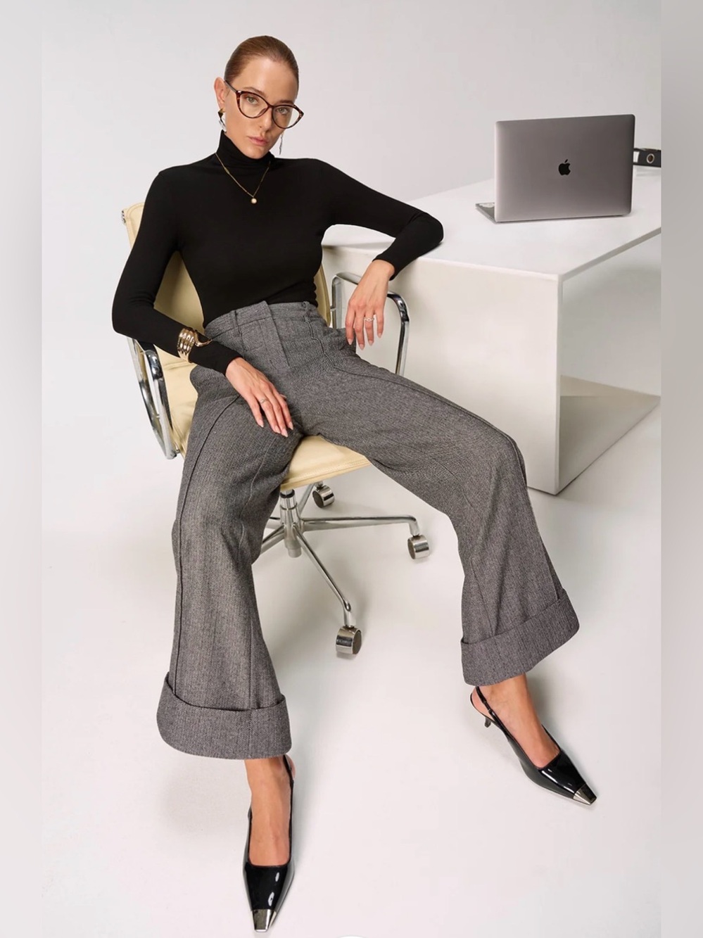 Commense Mid-Waist Cuffed Wide-Leg Trousers